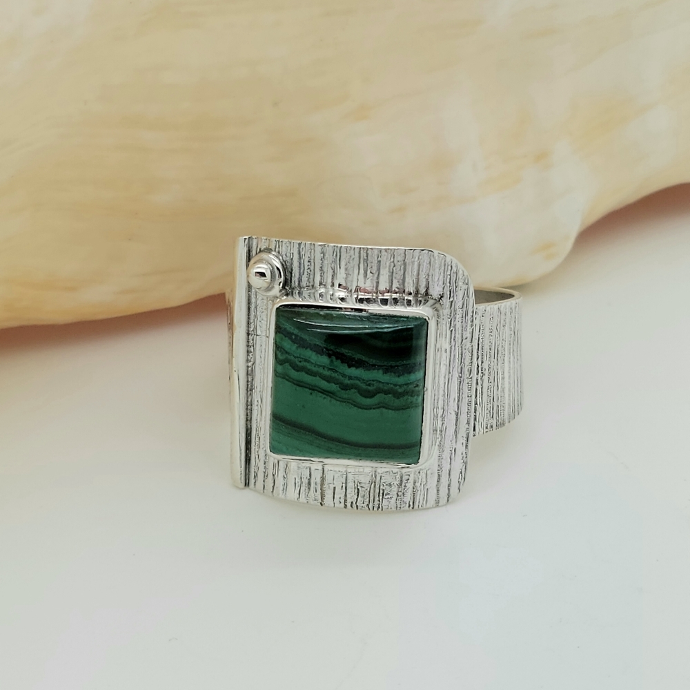 Malachite Sterling Silver Ring